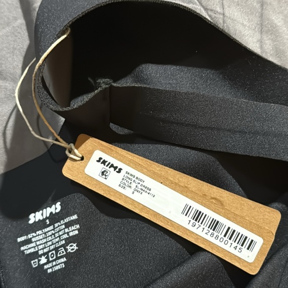 SKIMS BODY LONG SLIP DRESS ’ONYX’ - Picture 3 of 6